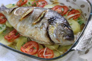 Dorada Al Horno Azafranes Y Canelas