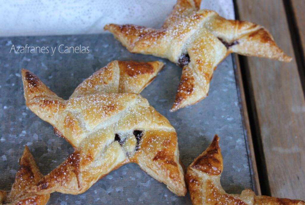 molinillos de hojaldre con chocolate